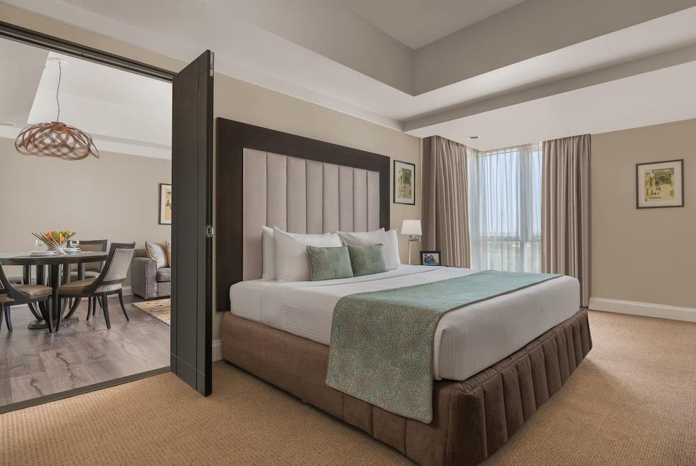 Hotel Somerset Millennium Makati