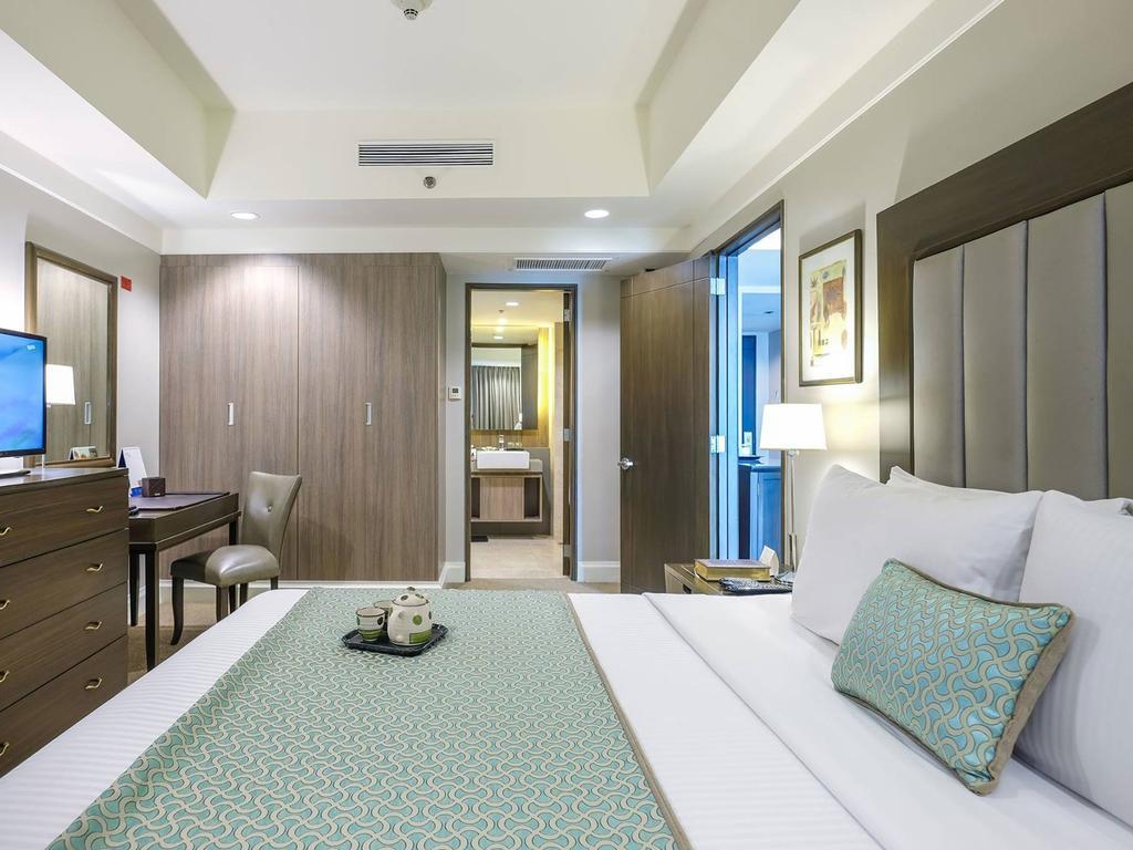 Somerset Millennium Makati Hotel